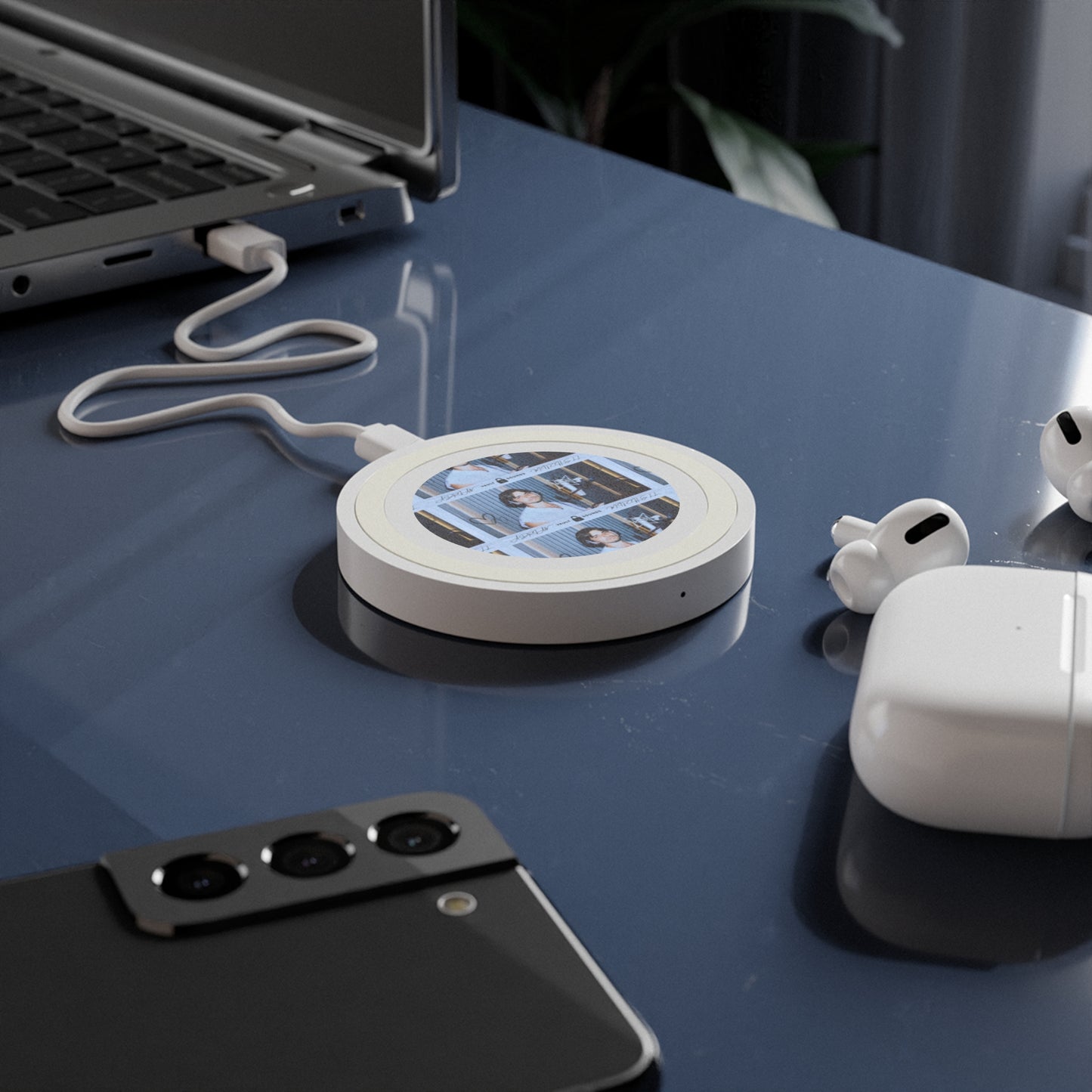 VAULT SOUNDS (EXC.) Wireless Charging Pad