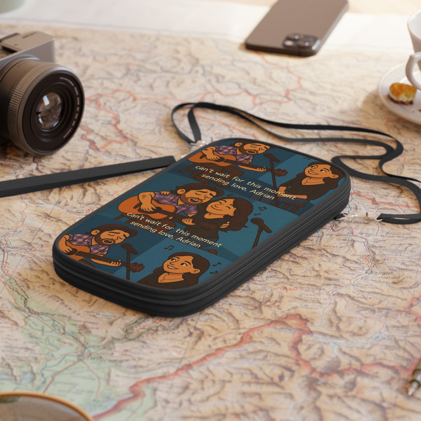 EL 🖤 travel pouch